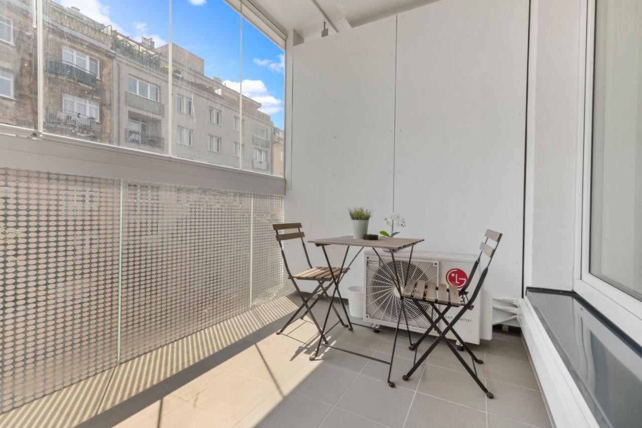 Appartamento Lam Mint - Ac - Balcony Bratislava Esterno foto